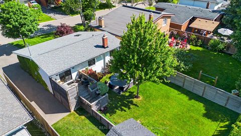 Photo 39 at 25 Brougham Crescent, The Westway, Toronto