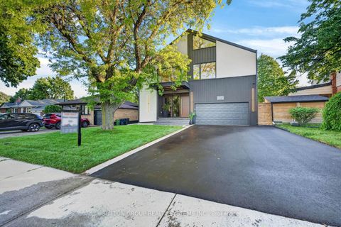 Photo 0 at 272 Renforth Drive, Markland Wood, Toronto