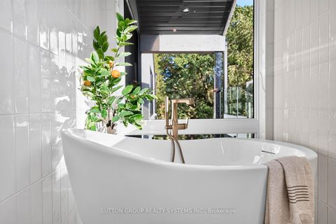 Photo 24 at 272 Renforth Drive, Markland Wood, Toronto