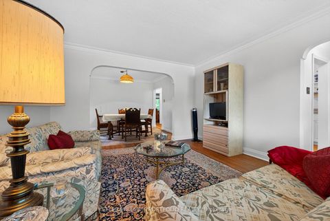 Photo 9 at 23 Ashbourne Drive, City Centre West, Toronto