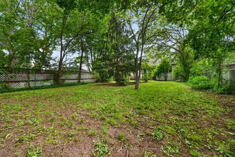 Photo 25 at 23 Ashbourne Drive, City Centre West, Toronto