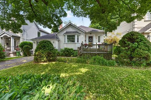 Photo 27 at 23 Ashbourne Drive, City Centre West, Toronto