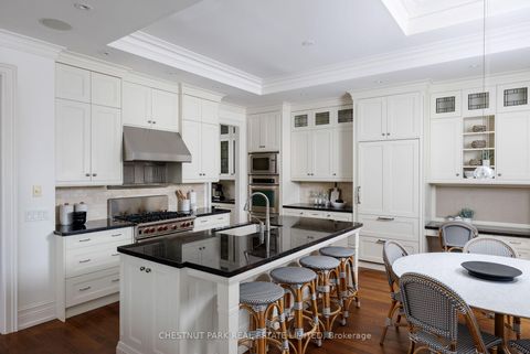 Photo 9 at 7 Strathgowan Crescent, Lawrence Park South, Toronto