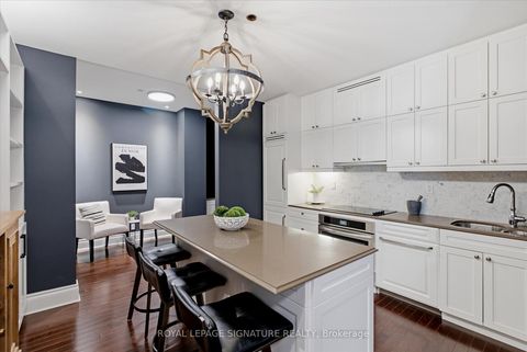 Photo 9 at 515 - 22 Leader Lane, Yonge Corridor, Toronto
