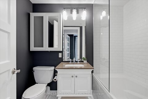Photo 21 at 515 - 22 Leader Lane, Yonge Corridor, Toronto