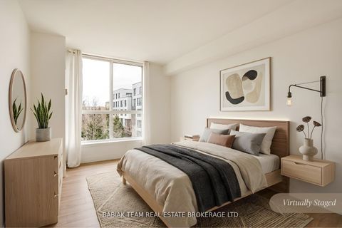 Photo 6 at 752 - 24 Southport Street, Swansea, Toronto