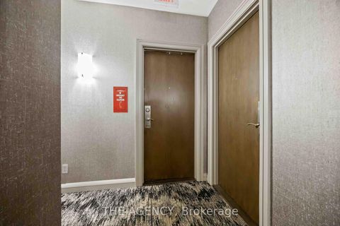 Photo 3 at 3001 - 21 Hillcrest Avenue, Willowdale East, Toronto