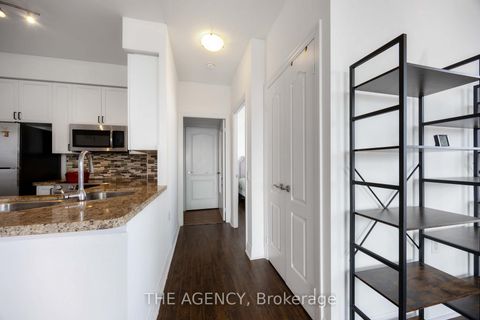 Photo 10 at 3001 - 21 Hillcrest Avenue, Willowdale East, Toronto