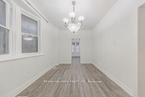 Photo 8 at 185 Laughton Avenue, Pellam Park, Toronto