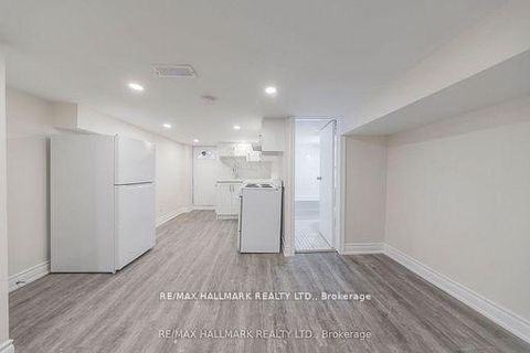 Photo 15 at 185 Laughton Avenue, Pellam Park, Toronto
