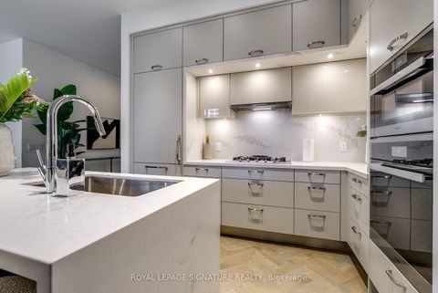 Photo 8 at 312 - 455 Wellington Street W, Waterfront Communities C1, Toronto