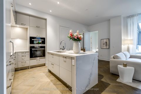 Photo 13 at 312 - 455 Wellington Street W, Waterfront Communities C1, Toronto