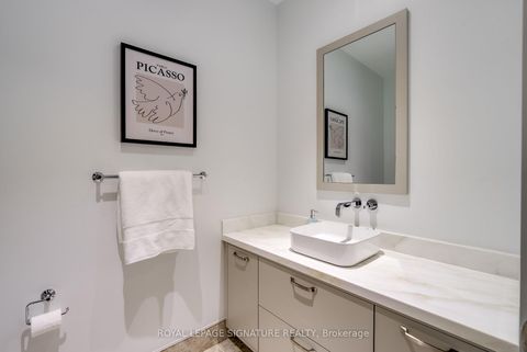 Photo 26 at 312 - 455 Wellington Street W, Waterfront Communities C1, Toronto