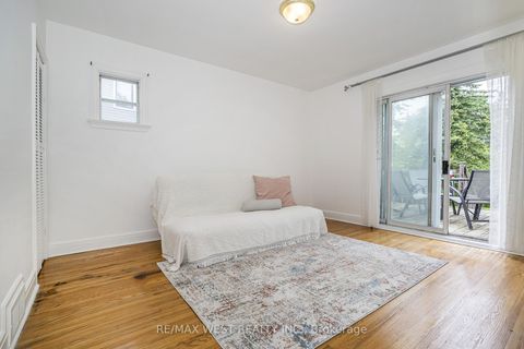 Photo 17 at 26 Parkland Road, Cliffside, Toronto