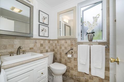 Photo 23 at 26 Parkland Road, Cliffside, Toronto
