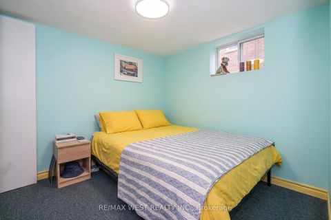 Photo 27 at 26 Parkland Road, Cliffside, Toronto