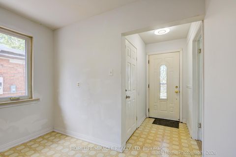 Photo 8 at 108 Cleta Drive, Kennedy Park, Toronto