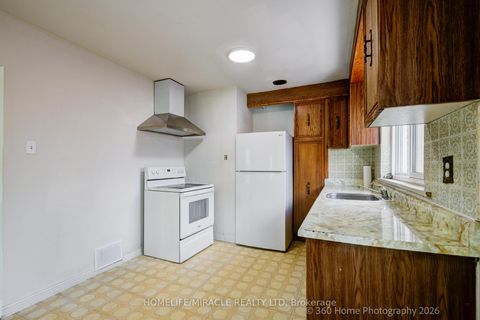 Photo 12 at 108 Cleta Drive, Kennedy Park, Toronto