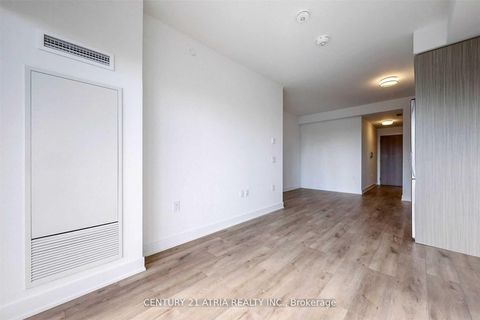Photo 14 at 3211 - 575 Bloor Street E, North St. James Town, Toronto