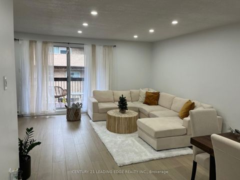 Photo 2 at 26 - 91 Muir Drive, Scarborough Village, Toronto