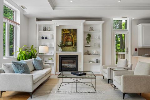 Photo 8 at 112 - 65 Sheldrake Boulevard, Mount Pleasant East, Toronto
