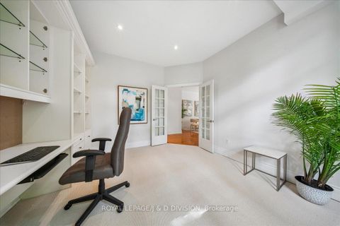 Photo 16 at 112 - 65 Sheldrake Boulevard, Mount Pleasant East, Toronto