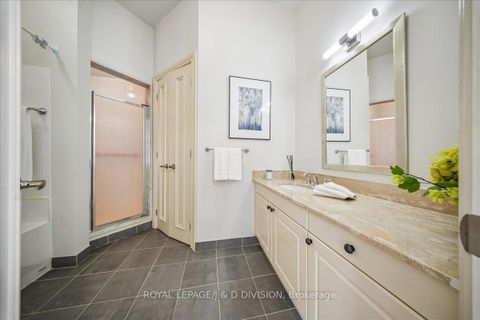Photo 18 at 112 - 65 Sheldrake Boulevard, Mount Pleasant East, Toronto