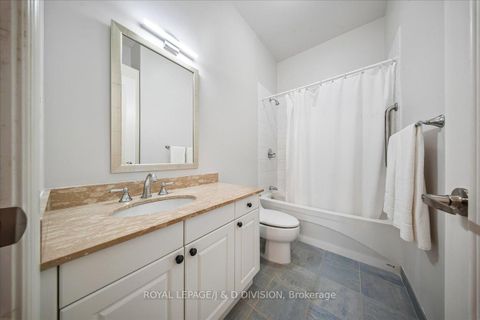 Photo 23 at 112 - 65 Sheldrake Boulevard, Mount Pleasant East, Toronto