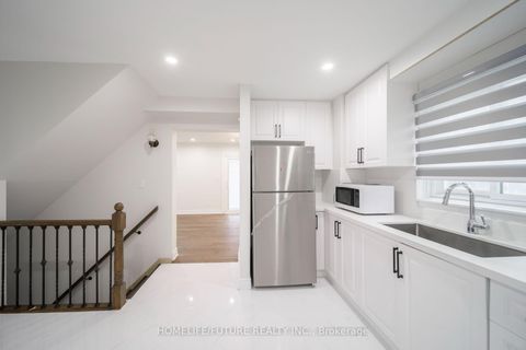 Photo 10 at 8 Coltman Crescent, Malvern, Toronto