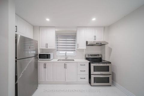 Photo 13 at 8 Coltman Crescent, Malvern, Toronto