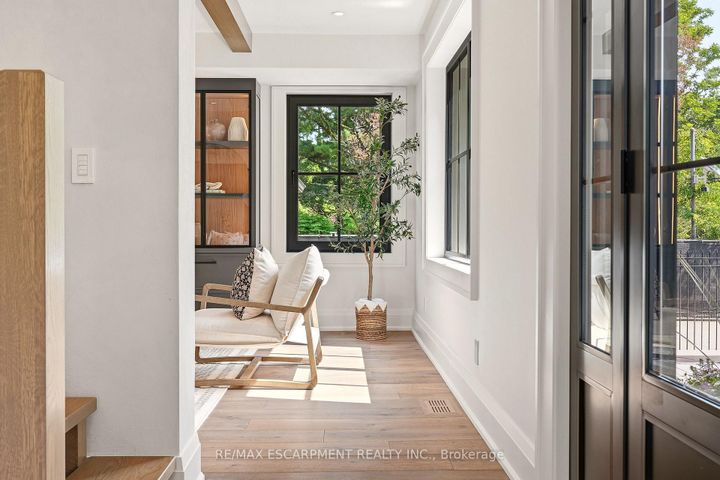 Photo 22 at 727 King Road, LaSalle, Burlington