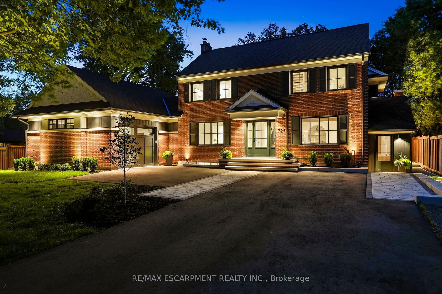 727 King Road, LaSalle, Burlington 2