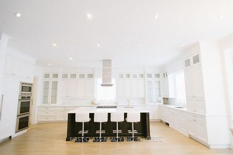 Photo 6 at 29 Citation Drive, Bayview Village, Toronto
