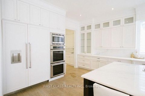 Photo 8 at 29 Citation Drive, Bayview Village, Toronto