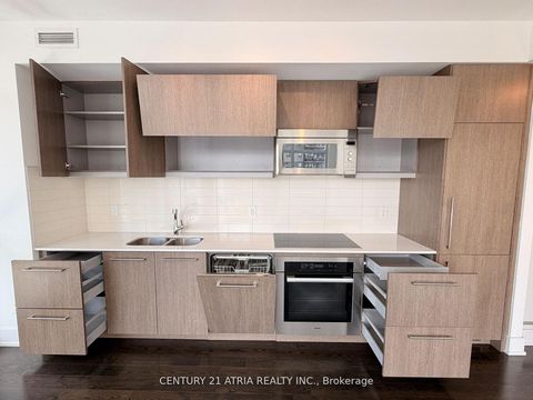 Photo 6 at 506 - 170 Avenue Road, Annex, Toronto