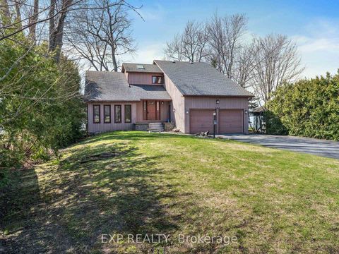 Photo 1 at 582 Duclos Point Road, Pefferlaw, Georgina
