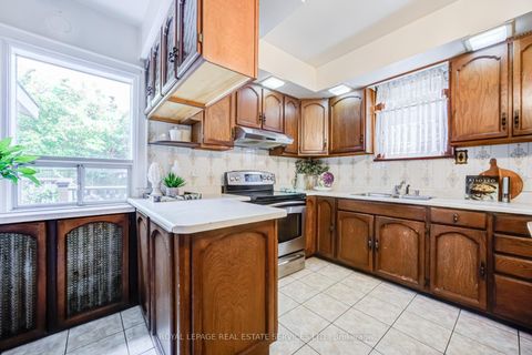 Photo 15 at 51 Halford Avenue, Bloor West Village, Toronto