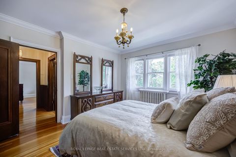 Photo 27 at 51 Halford Avenue, Bloor West Village, Toronto