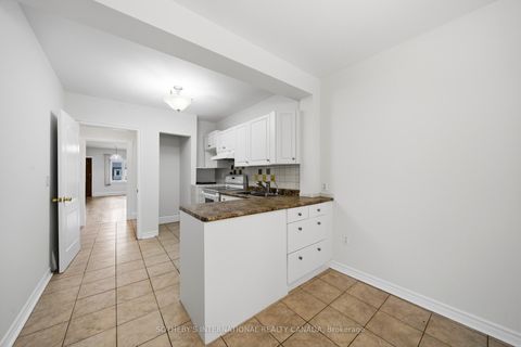 Photo 19 at 20 Bicknell Avenue, Eglinton West, Toronto