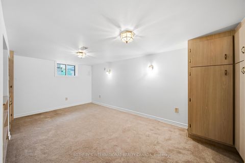 Photo 25 at 20 Bicknell Avenue, Eglinton West, Toronto