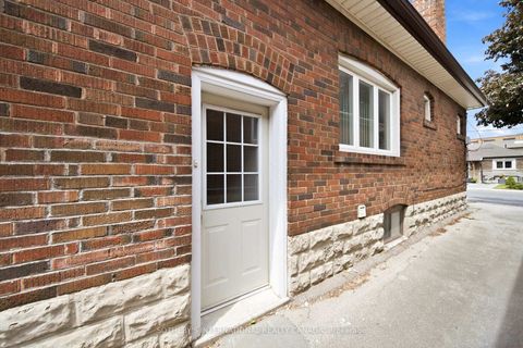 Photo 33 at 20 Bicknell Avenue, Eglinton West, Toronto