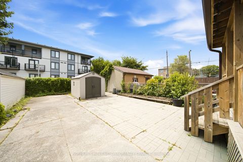 Photo 37 at 20 Bicknell Avenue, Eglinton West, Toronto