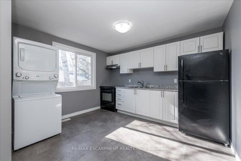Photo 9 at #1, #2, #3 - 210 Owen Street, Wellington, Barrie