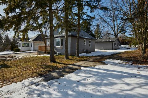 Photo 19 at #1, #2, #3 - 210 Owen Street, Wellington, Barrie
