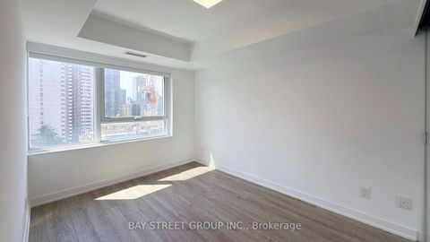 Photo 10 at 1211 - 609 Sherbourne Street, North St. James Town, Toronto