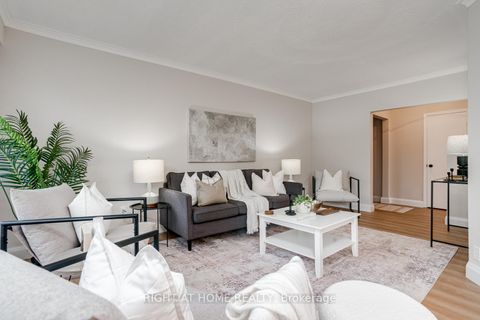 Photo 3 at 75 Milford Haven Drive, Morningside, Toronto