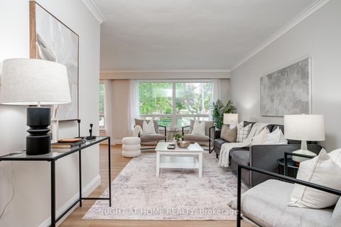 Photo 5 at 75 Milford Haven Drive, Morningside, Toronto