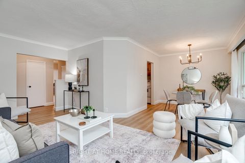 Photo 7 at 75 Milford Haven Drive, Morningside, Toronto