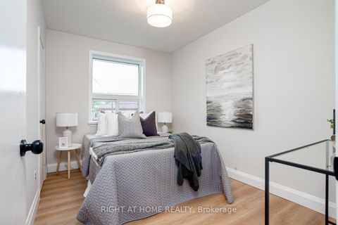Photo 16 at 75 Milford Haven Drive, Morningside, Toronto