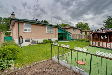 Photo 23 at 75 Milford Haven Drive, Morningside, Toronto